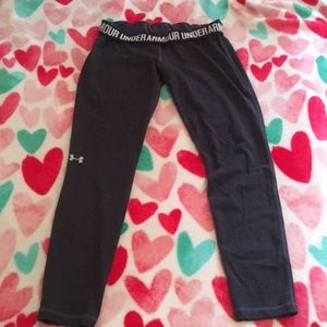 Under Armour gray & black workout pants/ leggings